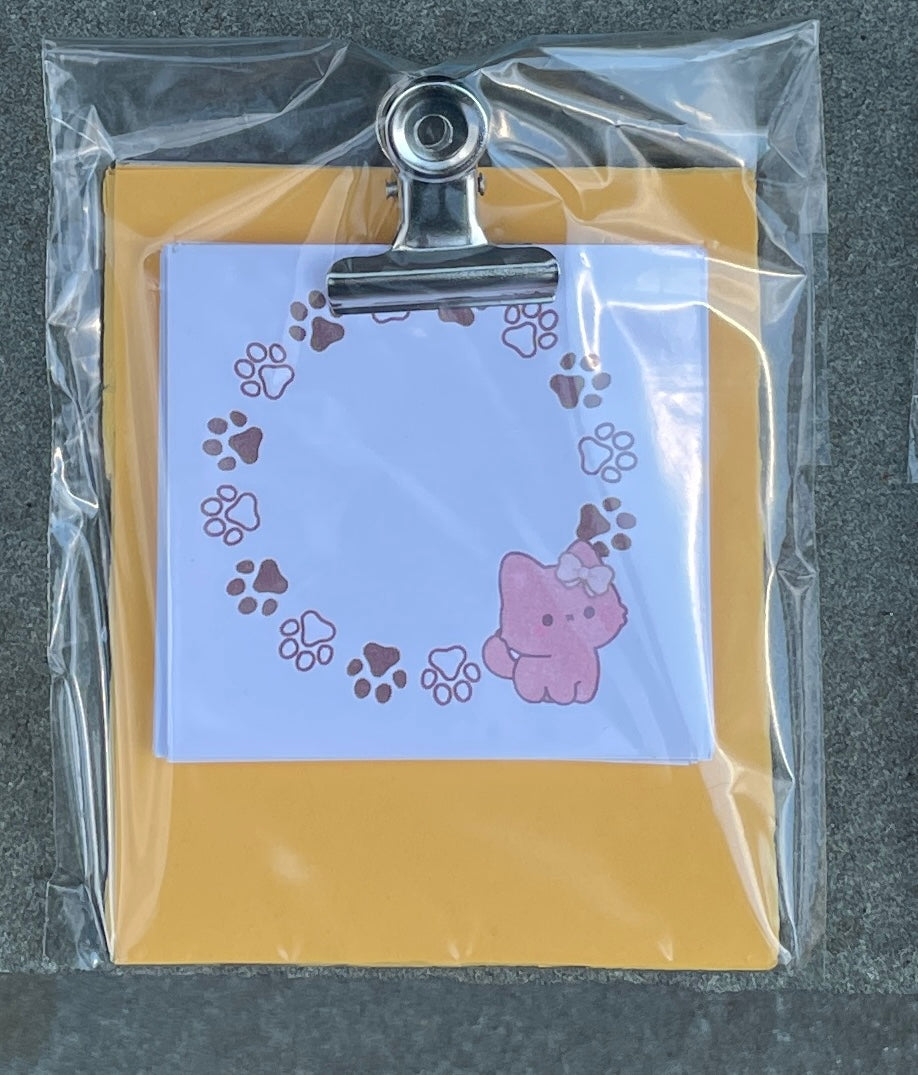 Cat Paw Wreath Mini Clipboard